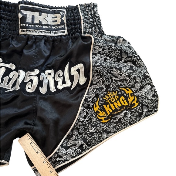 TKB Martial Arts Top King Boxing Shorts Black Silver - Picture 4 of 8
